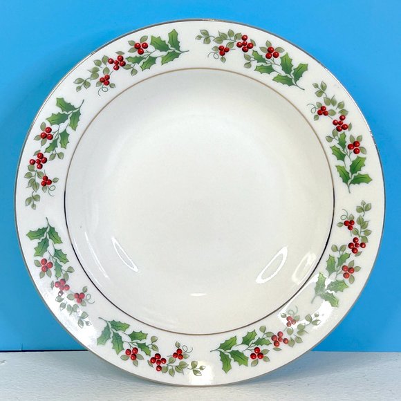 NEW Gibson Everyday China CHRISTMAS CHARM Holly Berry 8" Soup Salad Bowl - Picture 6 of 6